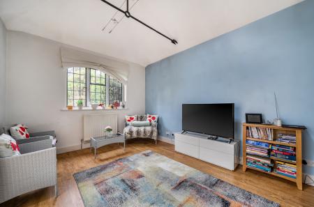 1411331-11-698de7...