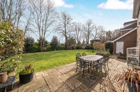 1415607-20-699473...