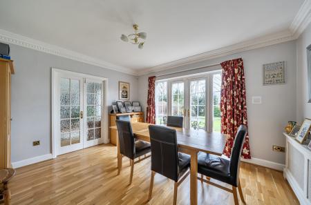 1415607-14-699473...