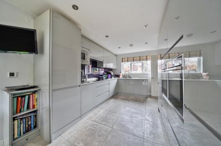 1417171-9-6995a1f...