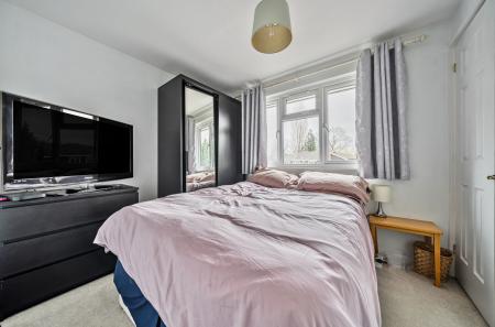 1417171-14-6995a2...