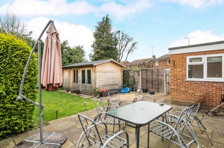 1417171-3-6995a18...