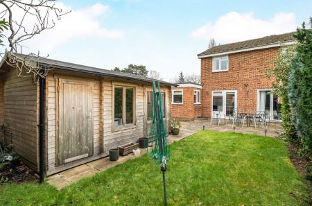 1417171-5-6995a19...