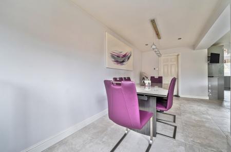 1417171-12-6995a2...