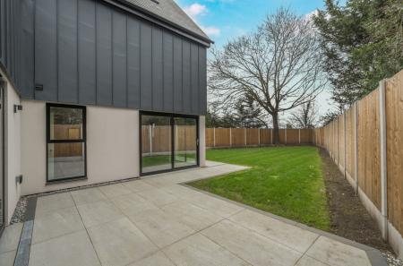 1420971-2-69a0413...