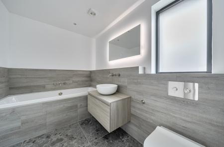 1420972-13-69a042...