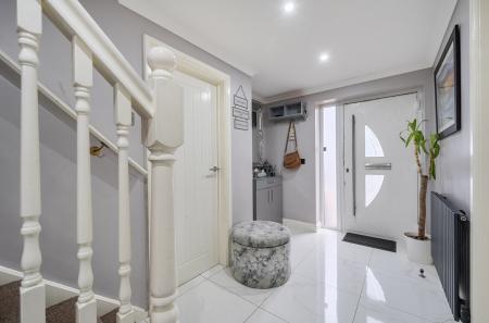 1425616-11-69aee9...