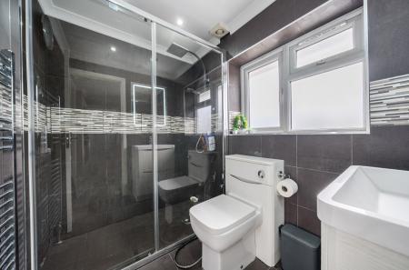 1425616-6-69aee91...