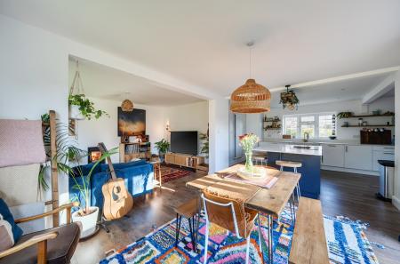 1415823-10-69a956...