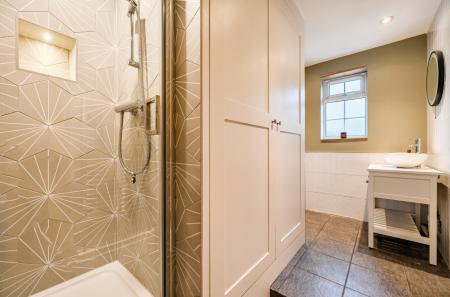 1426116-16-69b2da...