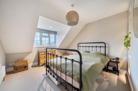 1426116-28-69b2fe...