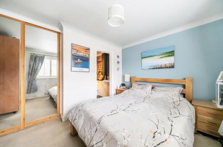 1430358-19-69b7d8...