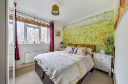 1430358-11-69b7d8...