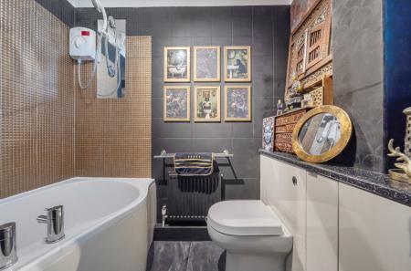 1430358-12-69b7d8...