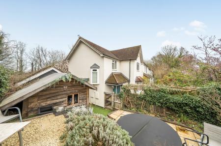 1430358-4-69b7d84...