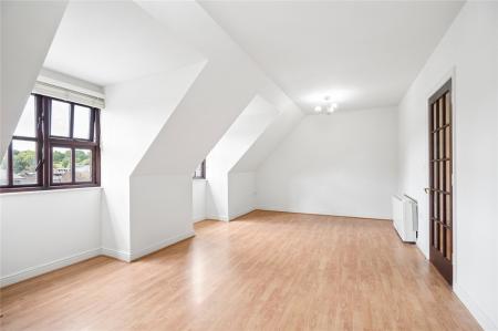 Sitting/Dining Room