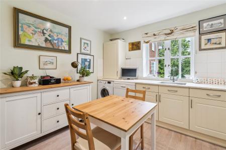 Kitchen Breakfast Rm