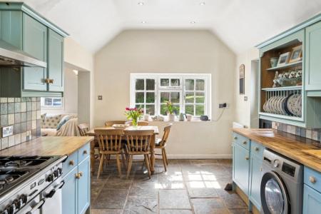 Kitchen Breakfast Rm