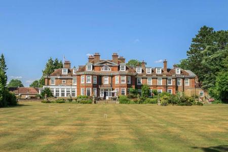 Mansion/Clubhouse