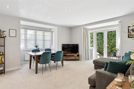 Sitting Dining Area