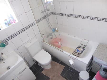 Bathroom/Shower Room