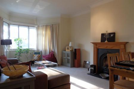 16 Penwerris Court lounge.jpg