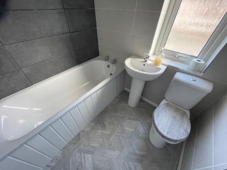 11 Penrhos Avenue c.jpg