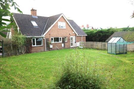 11 Queens 574511973.jpg