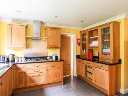 11 Queens 453476837.jpg