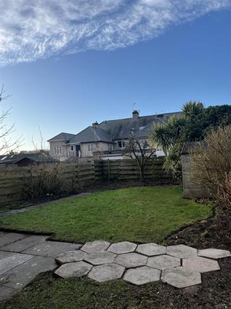 7 Rhodfa thumbnail_IMG_9192.jpg