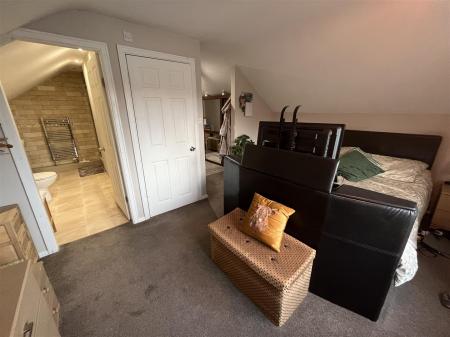 8 Pennant IMG_9252.jpeg