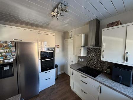 Debbie L att.C66C7wC5bNKKA1J7rX2hyGfKUWg5WmscNrWMo