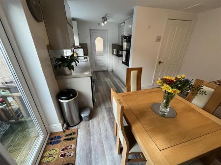 9 Viictoria IMG_9099.jpeg