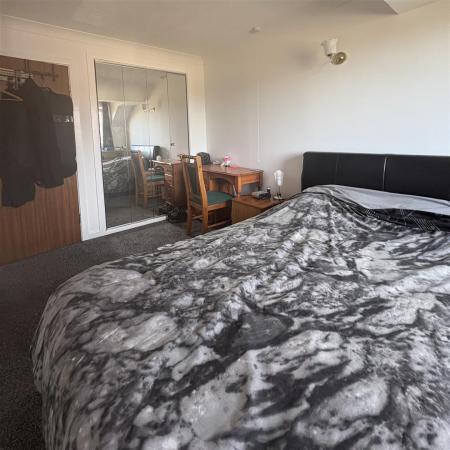 Apt50B3.jpg