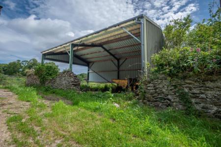 Hendre Fawr ce9d843ef99b363f48d534368a384af2.jpeg