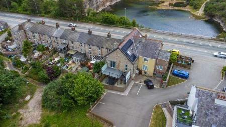 Caersalem DJI_0132_1.jpg_compressed.JPEG