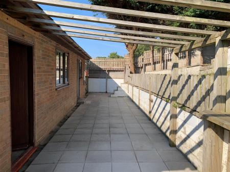 Munro Garden a.jpg