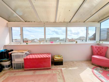 Sun Room to Bedroom 2