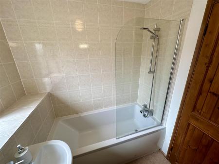 Bathroom 3 of 3