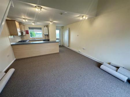 Open Plan Living Arrangement 1 of