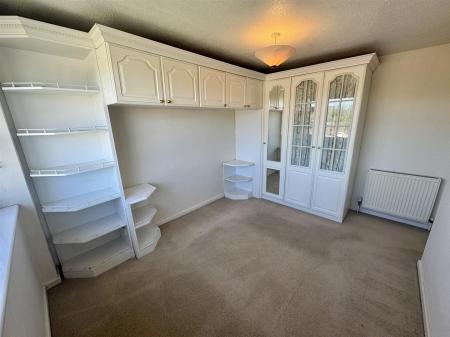 Bedroom 1 (1/2)