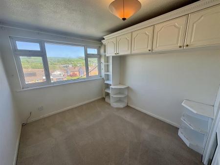 Bedroom 1 (2/2)