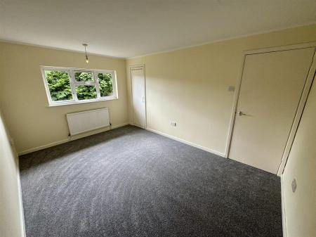 Bedroom 1 (1/2)