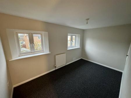 Bedroom 1 (1/2)