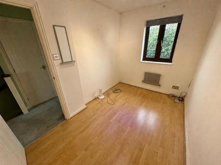 Bedroom 2 (1/2)