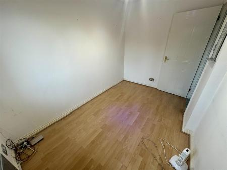 Bedroom 2 (2/2)