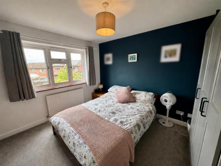 Bedroom 1 (1/2)