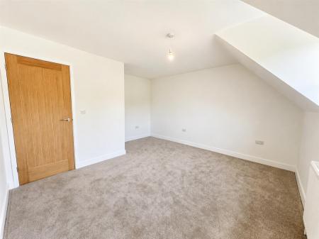 Bedroom 3 (1/2)