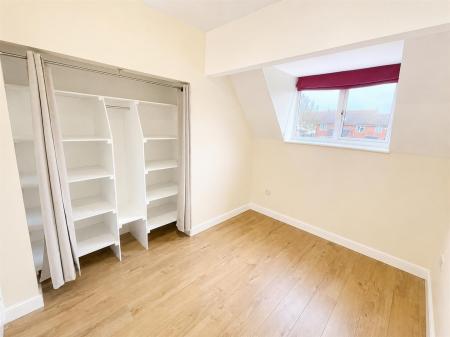 Bedroom 1 (1/3)