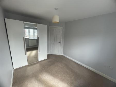 Bedroom 2 (2/2)